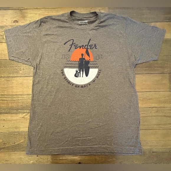 FENDER Brown Sunset Spirit of Rock n Roll Surfboard T-Shirt large Unisex NWT - Picture 3 of 9